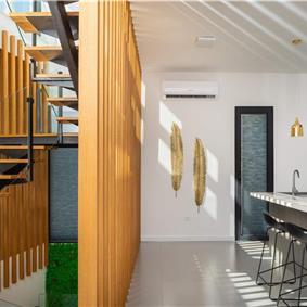 Luxury Beachfront Villa with Heated Infinity Pool near Trogir, Sleeps 8